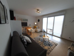 Stunning 1-Bed Apart in Villeneuve Loubet beach